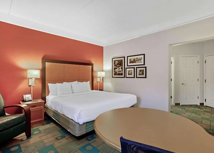 Hotel La Quinta By Wyndham Winston-Salem