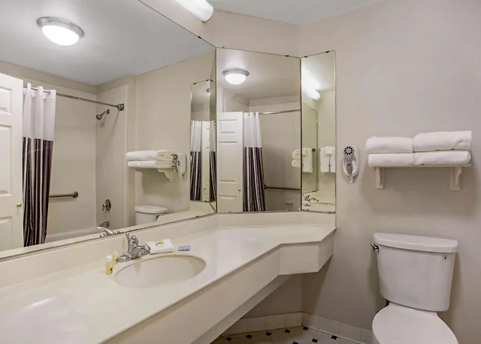 La Quinta By Wyndham 3*