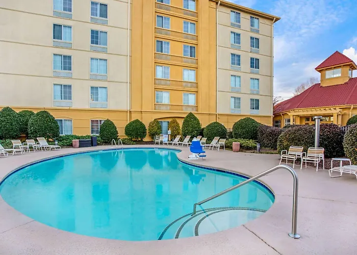 La Quinta By Wyndham Hotel