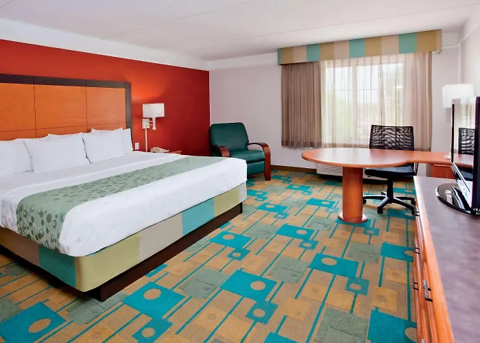 Hotel La Quinta By Wyndham Winston-Salem